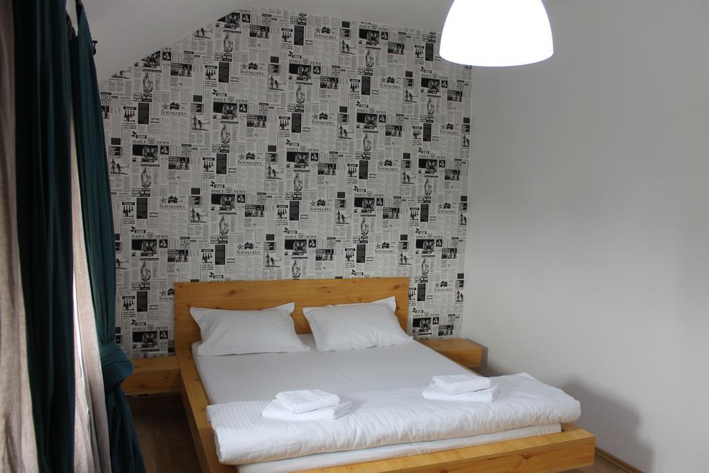 News Apartment Bucharest Bilik gambar